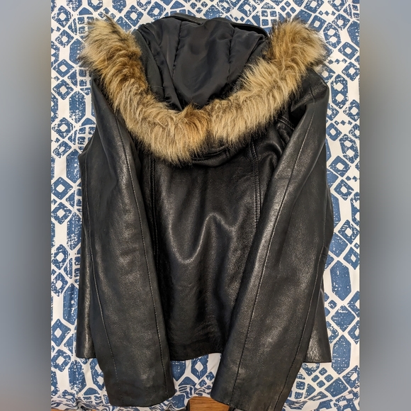 Danier Leather Coat - Picture 2 of 4